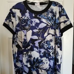 Floral tee